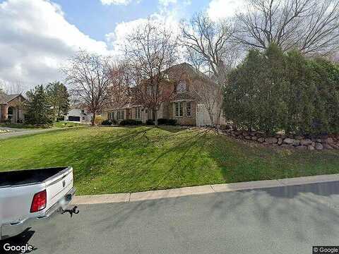 Lake Point, CHANHASSEN, MN 55317