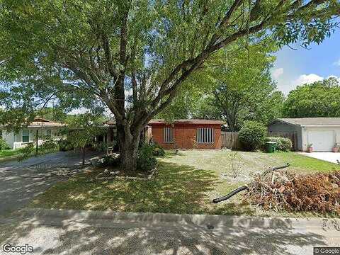 Woodlawn, VICTORIA, TX 77901