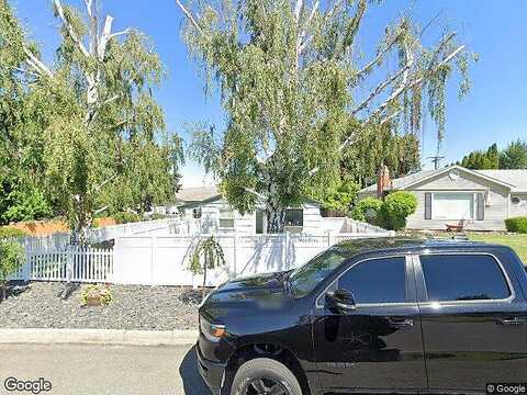 35Th, YAKIMA, WA 98902