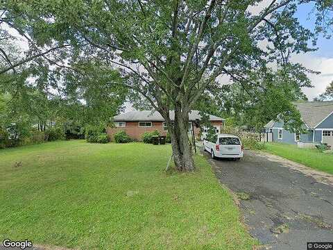 Marlyns, NORTH WALES, PA 19454