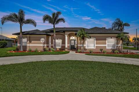 Avery, AUBURNDALE, FL 33823