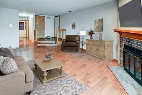 Oakbridge, MADISON, WI 53717