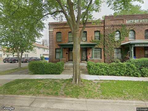 Isabel, SAINT PAUL, MN 55107
