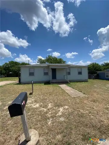 13Th, COPPERAS COVE, TX 76522