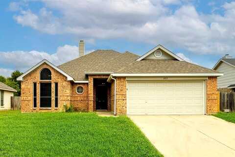 Carverly, FORT WORTH, TX 76119