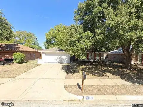 Clover, SAGINAW, TX 76179