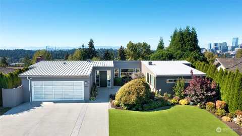 17Th, BELLEVUE, WA 98005
