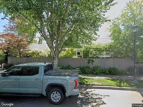 Rosebay, HILLSBORO, OR 97124