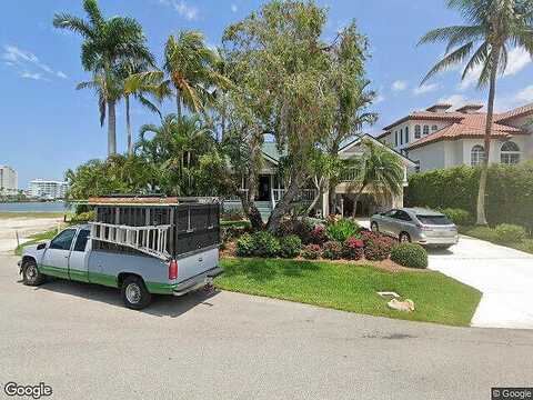 Oak, NAPLES, FL 34108