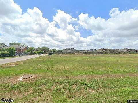 Spruce, BAY CITY, TX 77414