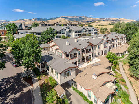 Mountain Meadows, ASHLAND, OR 97520