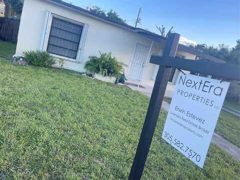 17Th, HIALEAH, FL 33010