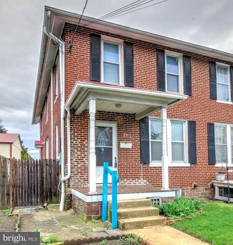 Custer, NEW HOLLAND, PA 17557
