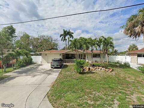 19Th, NAPLES, FL 34116