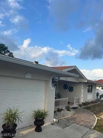 19Th, NAPLES, FL 34116