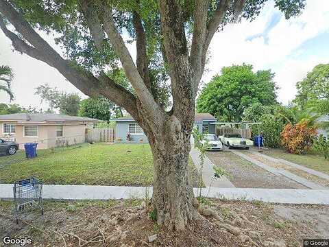 9Th, NORTH MIAMI BEACH, FL 33162