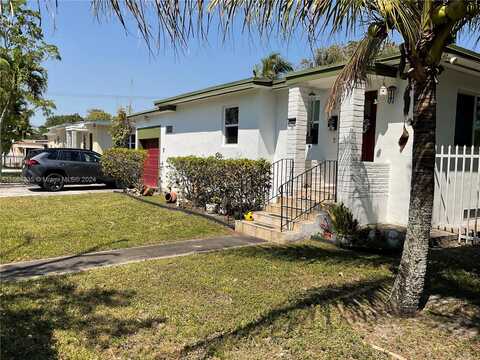 16Th, NORTH MIAMI, FL 33161