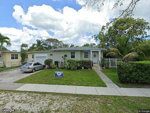 16Th, NORTH MIAMI, FL 33161