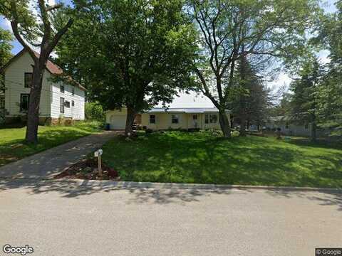 Court, PLATTEVILLE, WI 53818