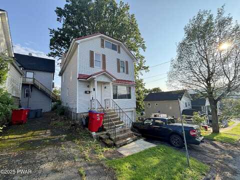 Maple, CARBONDALE, PA 18407