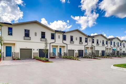 6Th, HOMESTEAD, FL 33034