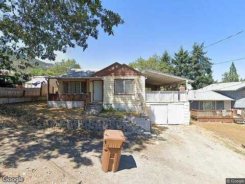 Madrona, MYRTLE CREEK, OR 97457