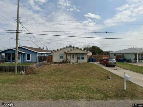 Young, ROCKPORT, TX 78382