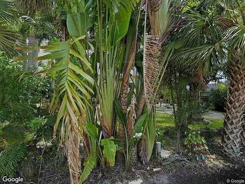 Weeks, NAPLES, FL 34112