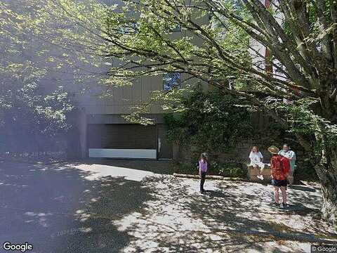 Main, PORTLAND, OR 97205