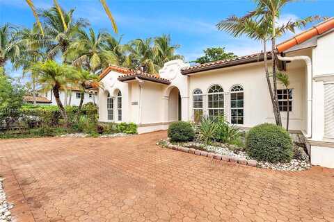 81St, MIAMI LAKES, FL 33016