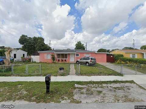 28Th, OPA LOCKA, FL 33054