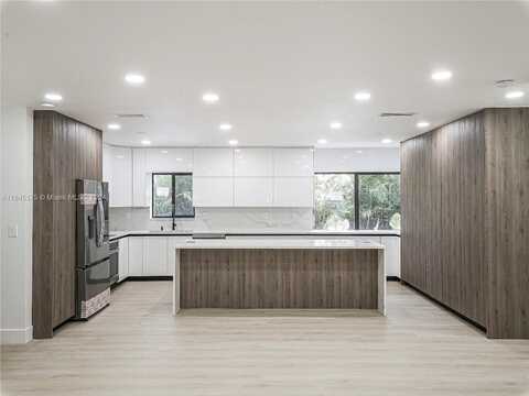 91St, MIAMI SHORES, FL 33138
