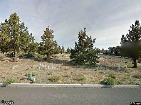 Sierra, BEND, OR 97701