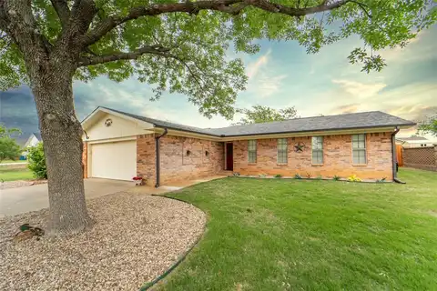 Sha, BRECKENRIDGE, TX 76424