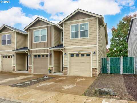 Pine, CANBY, OR 97013