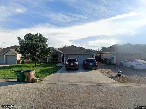 Tracie, SAN ANGELO, TX 76903
