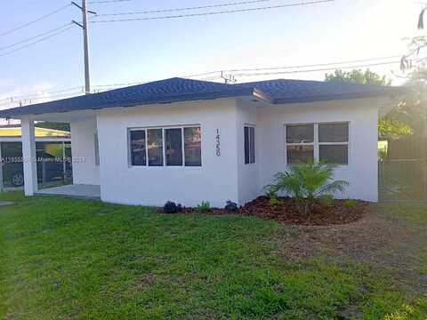21St, OPA LOCKA, FL 33054