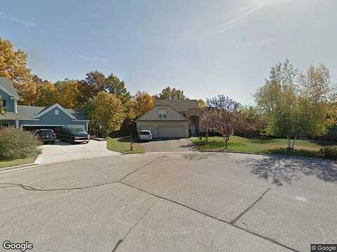 Woodlands, HARTLAND, WI 53029