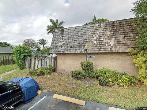 Woodland, PALM SPRINGS, FL 33461