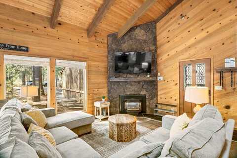 Lark, BEND, OR 97707