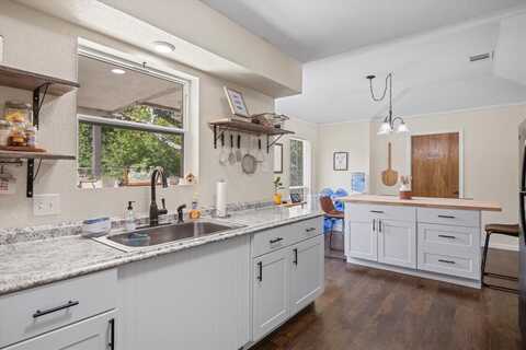 Oak Meadow, GRANBURY, TX 76048