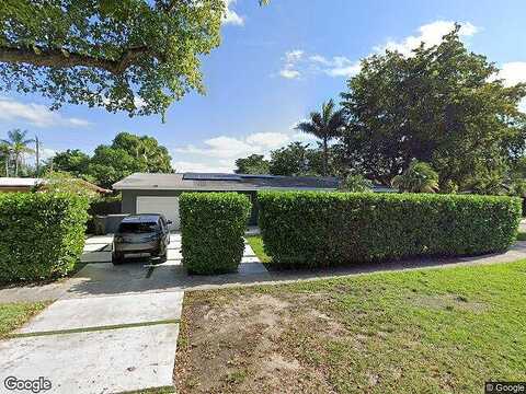 2Nd, NORTH MIAMI, FL 33161
