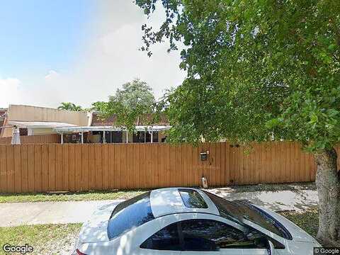 Stardust, HIALEAH, FL 33015