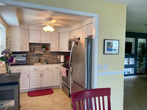 Flanders P, DELRAY BEACH, FL 33484