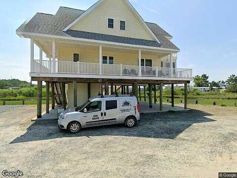 Main, CHINCOTEAGUE ISLAND, VA 23336