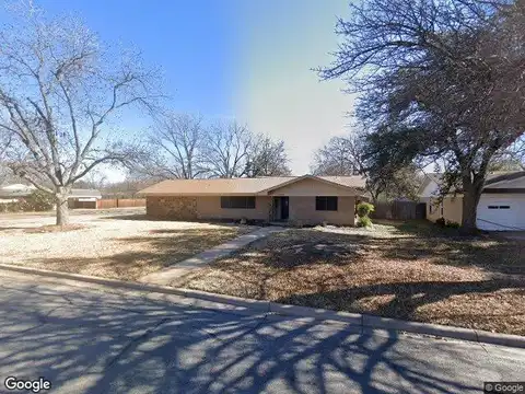 11Th, BROWNWOOD, TX 76801