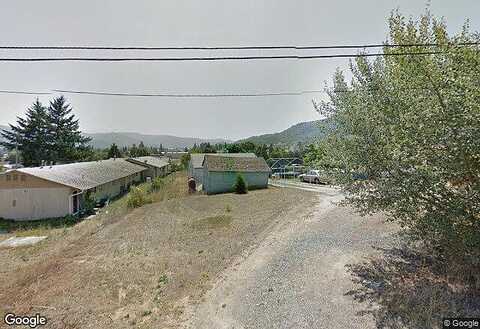 Smith, RIDDLE, OR 97469