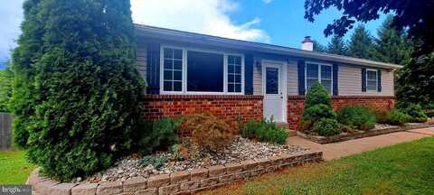 Bates, CHALFONT, PA 18914