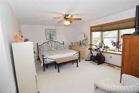 Upper Wood, BURNSVILLE, MN 55337