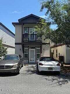 Brooke, PANAMA CITY, FL 32408